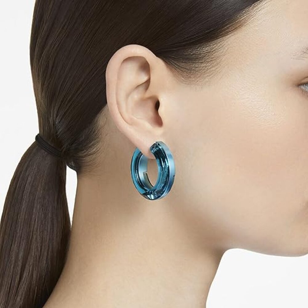AUTHENTIC Swarovski earrings